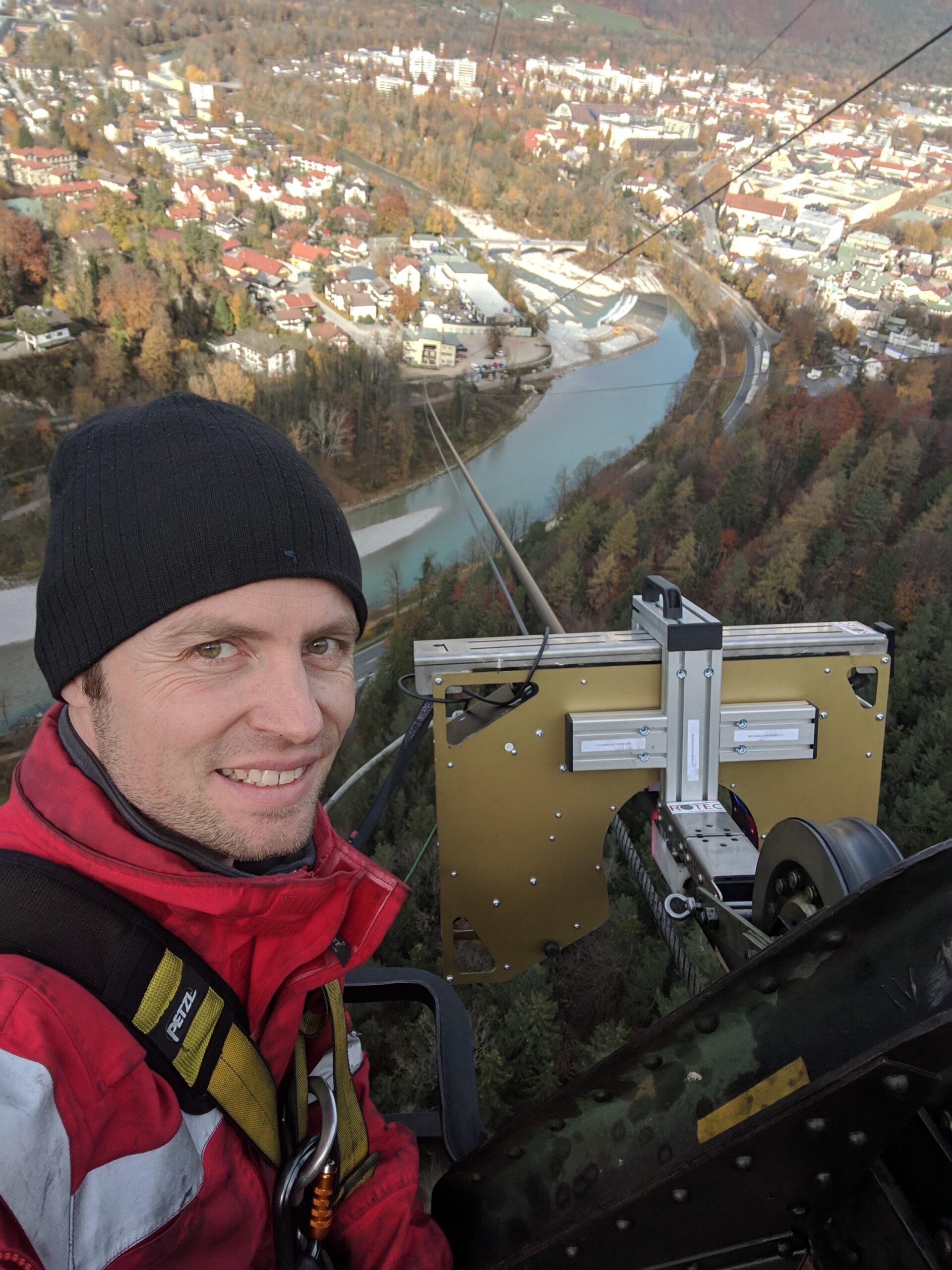 Martin checks the cables of the Predigtstuhl cable car.